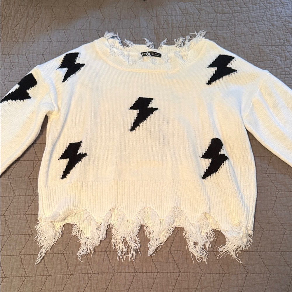 SHEIN White Sweater with Black Lightning Design